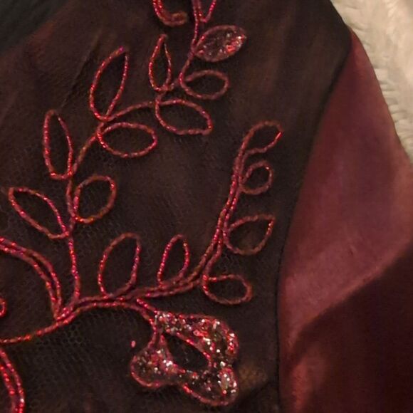Vintage 90s Elegant Burgundy Embroidered Satin Dress‎ Vamp - Picture 8 of 11